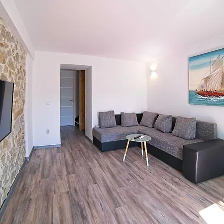 House With A Parking Space Kampor, Rab - 16357